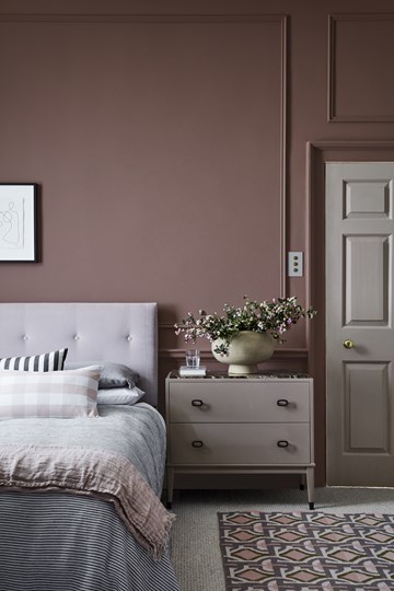 Little Greene (STONE) - 23 - Nether Red 315. French Grey - Dark 163